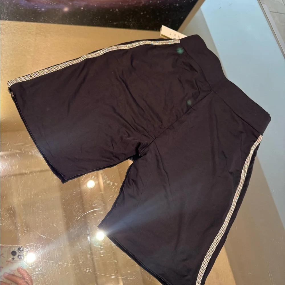 MESHKI Black Crystal Biker Shorts - Picture 5 of 7